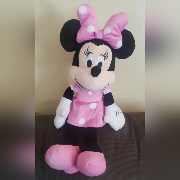 DISNEY Minnie Mouse 18 inch plush Toy - Picture 1 of 3
